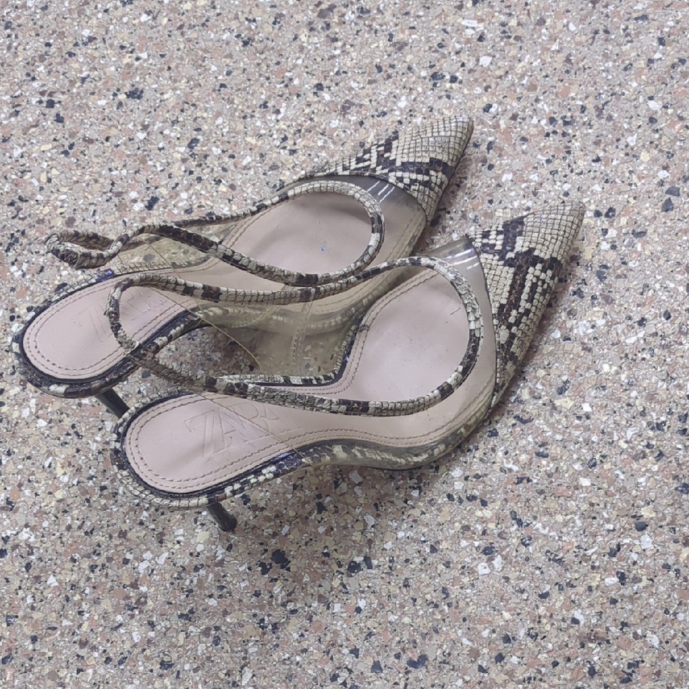 Women's Snakeskin Pattern Heels